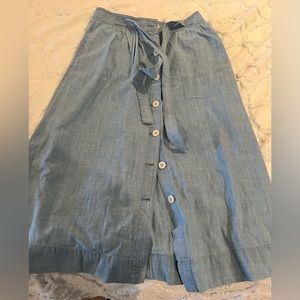Madewell denim midi skirt size 2